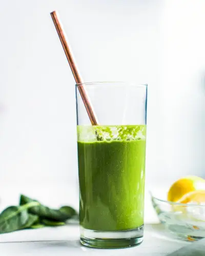 Smoothie de maçã verde brilhante | Yumpulse