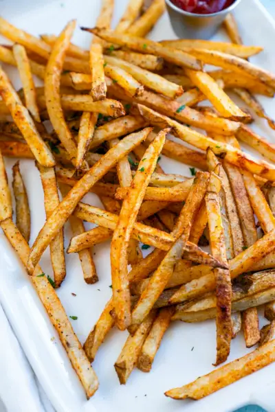 batatas fritas assadas crocantes