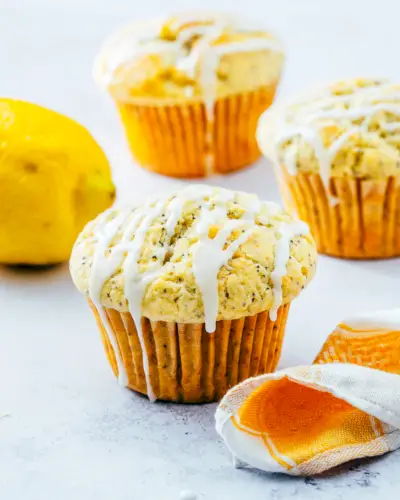 Zitronen-Mohn-Muffins