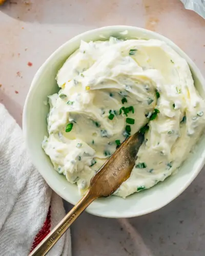 Queijo cremoso de cebolinha