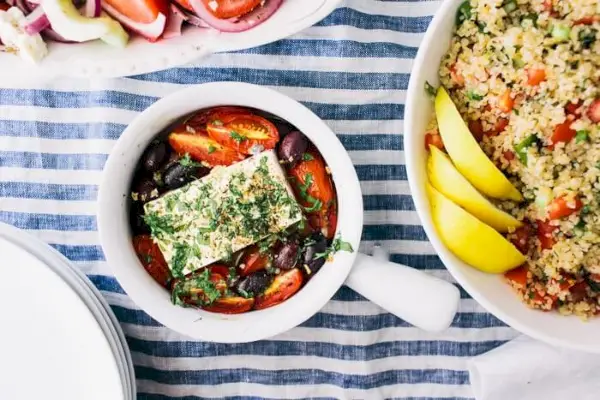 Pečená feta s rajčaty | Yumpulse