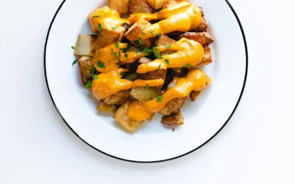 מתכון Patatas Bravas טבעוני | טאפאס טבעוני