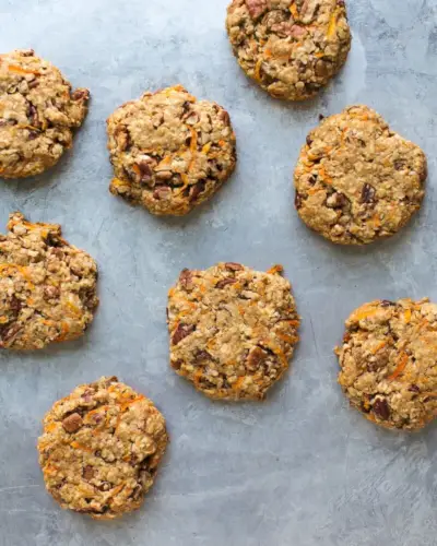 Biscuits de petit-déjeuner au gâteau aux carottes