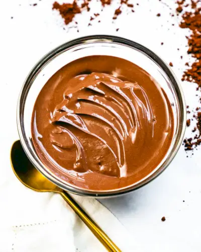 Lanche saudável de chocolate