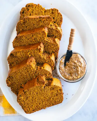 Pane di zucca sano senza latticini e senza glutine