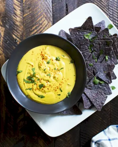 Molho de Queijo Vegano | Molho de queijo saudável