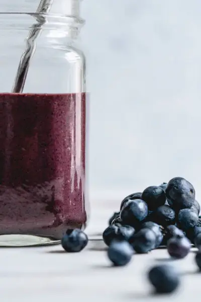 Schokoladen-Blaubeer-Smoothie