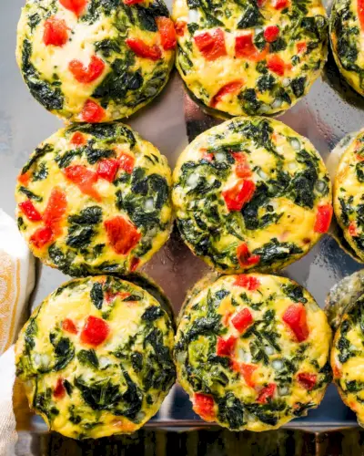 Muffins de ovo para café da manhã saudável