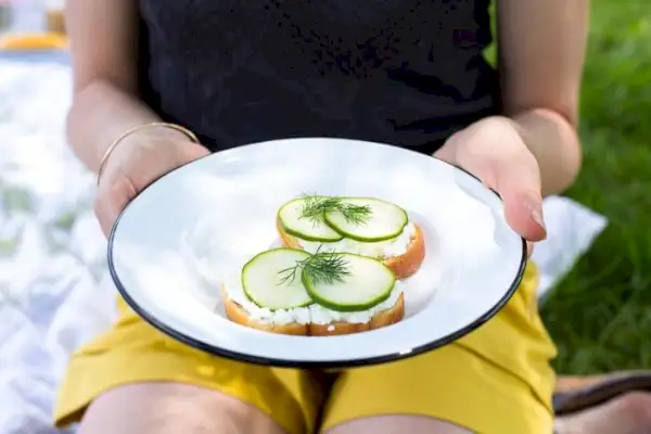 Gurken-Dill-Sandwiches