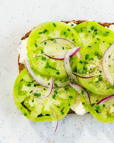 Rezept für Toast mit grünen Tomaten