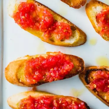 Pain à la Tomate