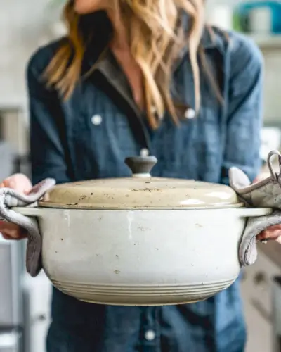 Pão de forno holandês | Como assar pão em forno holandês