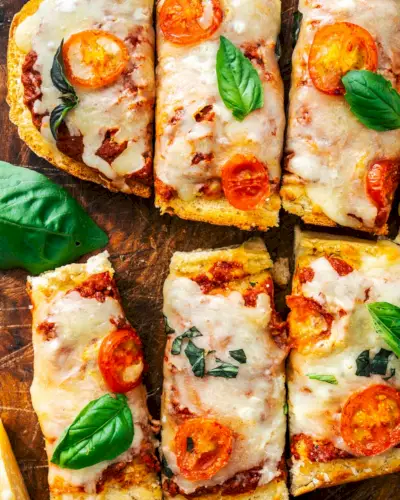Pizza Con Pane Francese