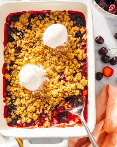 Dessert aux cerises