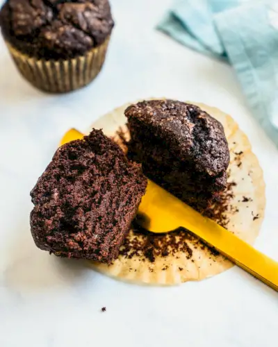 Muffins de chocolate e banana