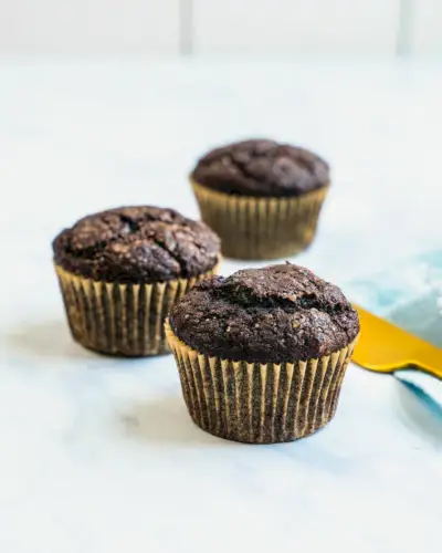 Muffins de chocolate e banana