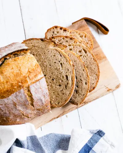 Cuisson du pain au four hollandais
