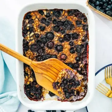 Farina d'avena al forno ai mirtilli