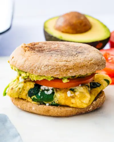Sandwich petit-déjeuner sain