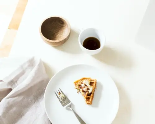 Gaufres au pain de maïs et mascarpone à l'érable
