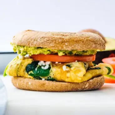 Sandwich petit-déjeuner sain