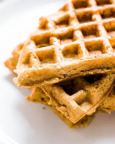 Waffles fofos de canela sem glúten | Yumpulse