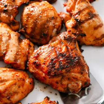 Cuisses de poulet grillées