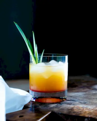Cocktail di vodka e succo di ananas