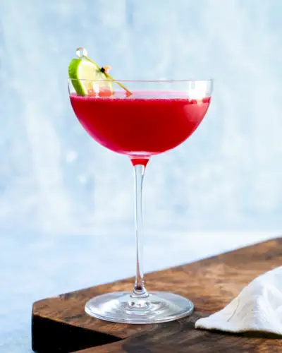Rum e suco de cranberry