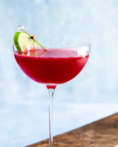 Rum e suco de cranberry