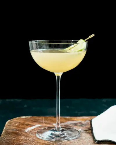 Recept na kokteilový gin gimlet