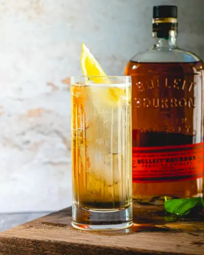 Wie man einen Whisky-Highball macht