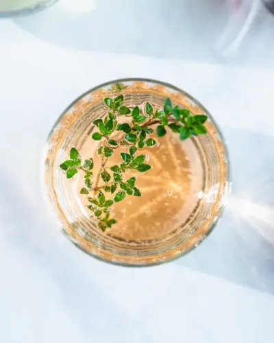 Rose spritzer