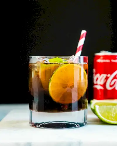 Rum e Coca-Cola