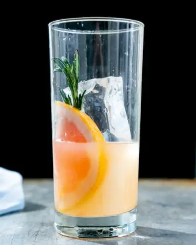 Grapefruitový koktejl