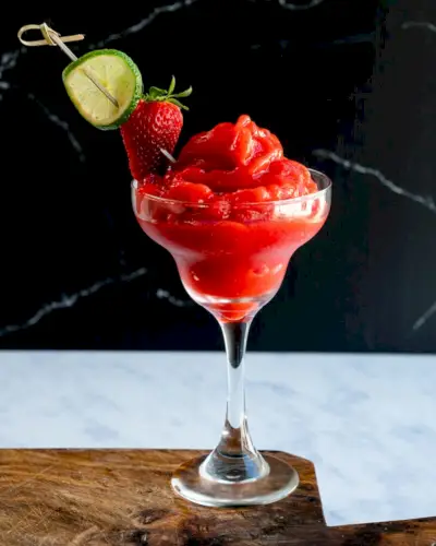 Rezept für reinen Erdbeer-Daiquiri