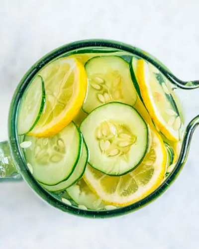 Acqua di limone e cetriolo