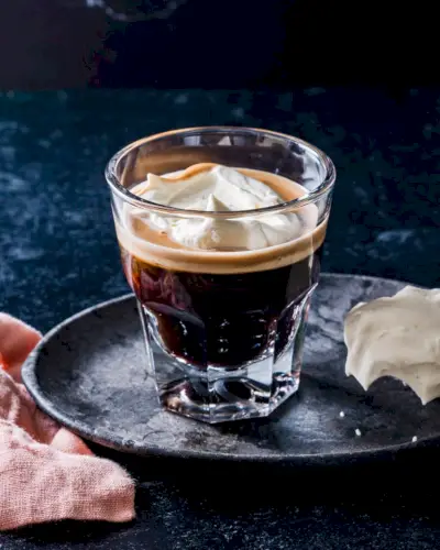 Espresso mit Panna