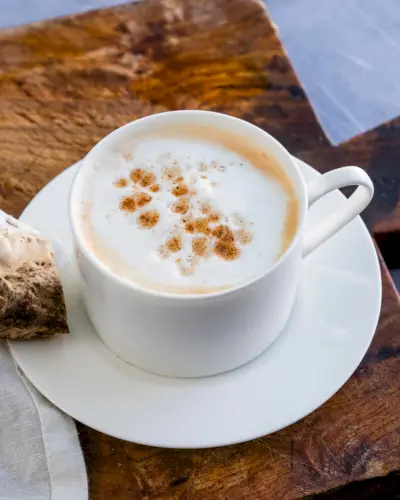 Tè-latte