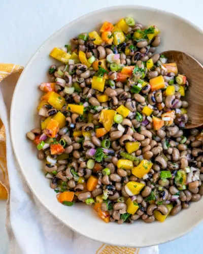 Salada de feijão fradinho