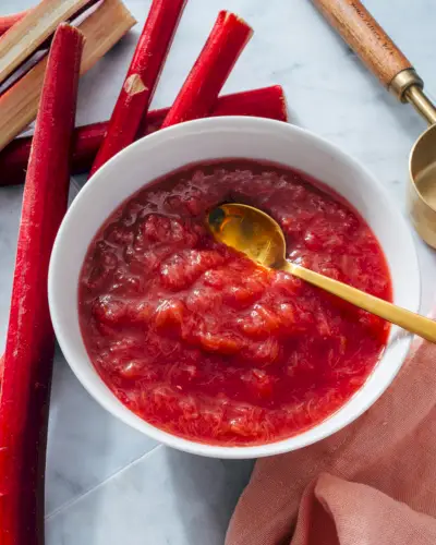 Receita de molho de ruibarbo