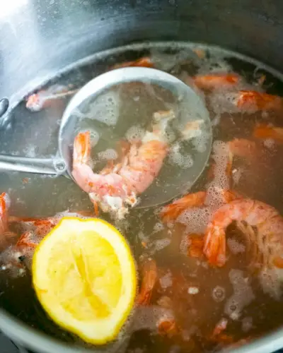 Comment faire bouillir des crevettes