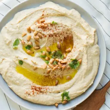 Hummus classico fatto in casa con 5 ingredienti | Yumpulse