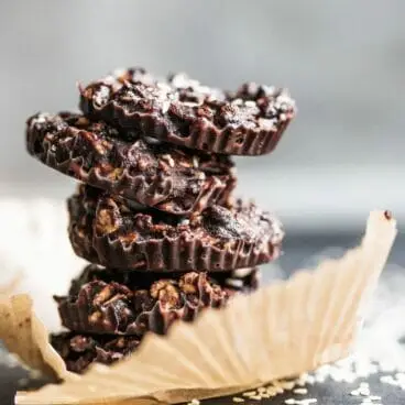 Biscotti Tahini al cioccolato fondente senza cottura | Yumpulse