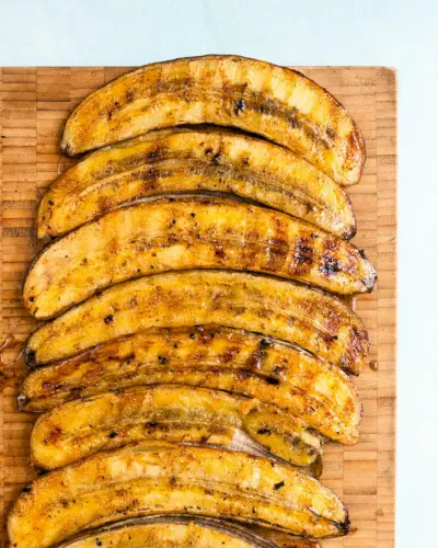 Como grelhar bananas