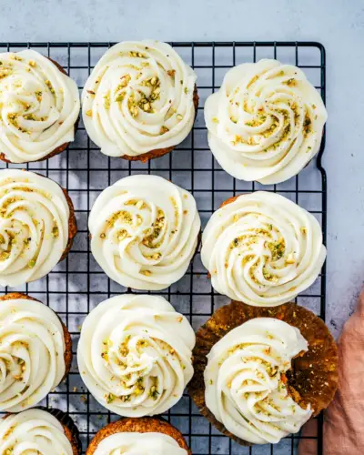 Bolinhos de bolo de cenoura
