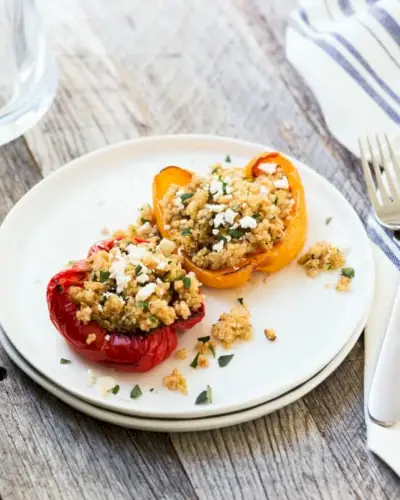 Vegetarisch gefüllte Paprika