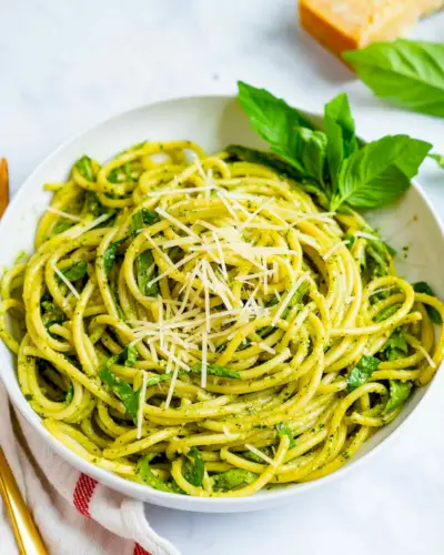 Spaghettis au pesto