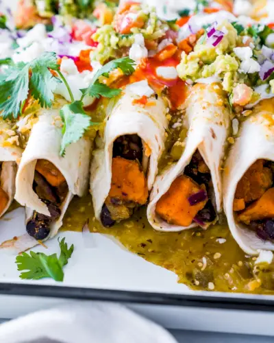 Enchiladas de Feijão Preto com Batata Doce