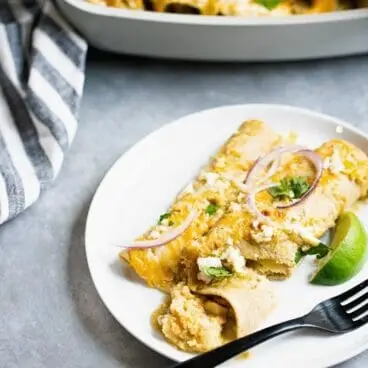 Enchiladas Vegetarianas de Alcachofra e Quinoa | Yumpulse via Festa por Sarah Copeland